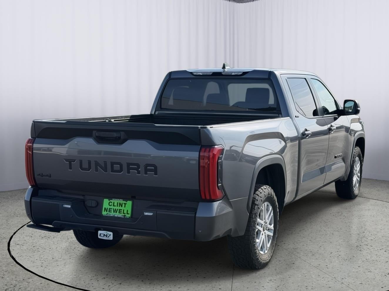 2024 Toyota Tundra 4WD SR5