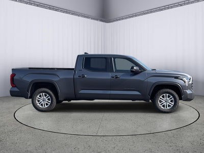 2024 Toyota Tundra 4WD SR5
