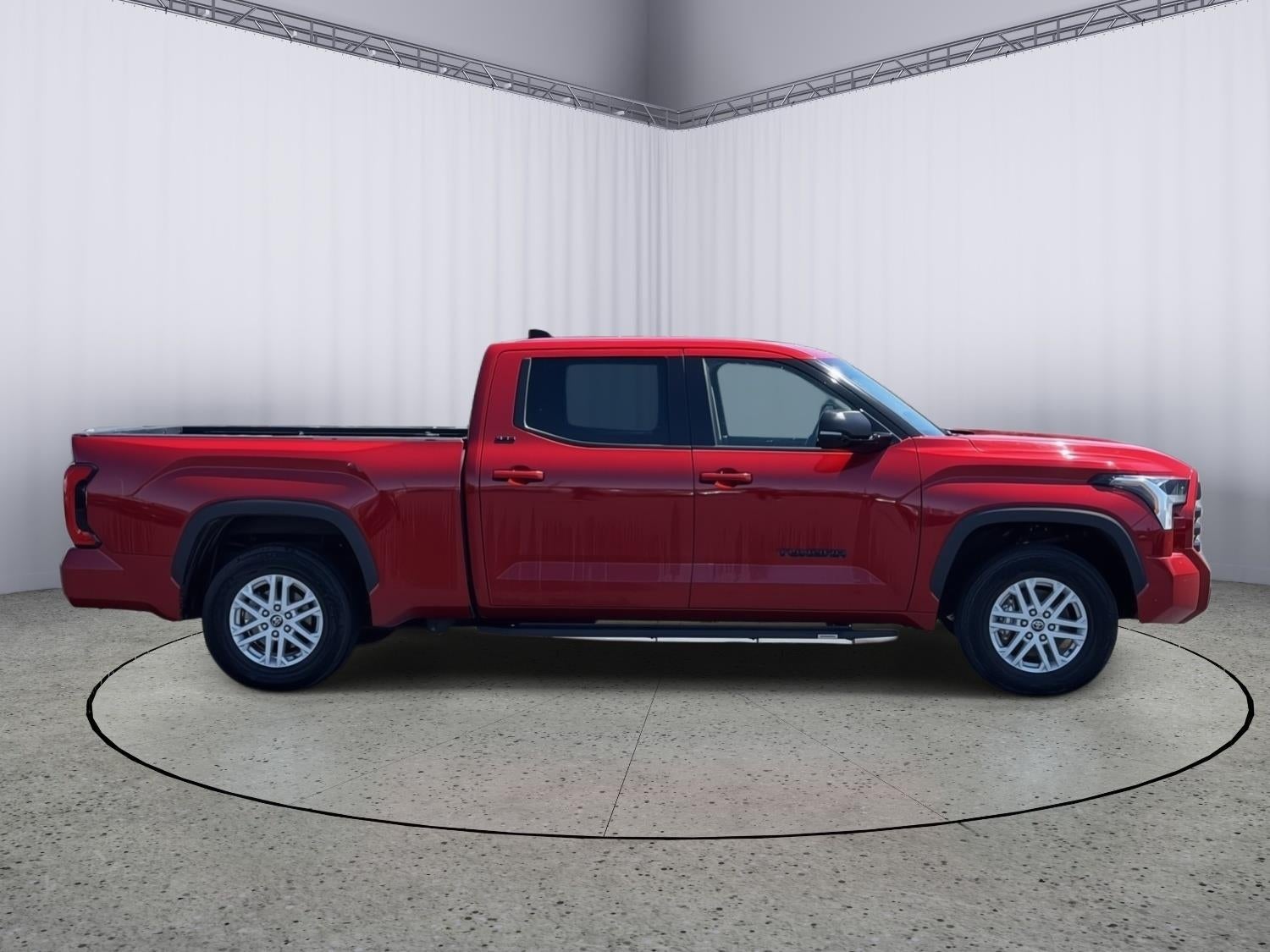 2023 Toyota Tundra 4WD SR5