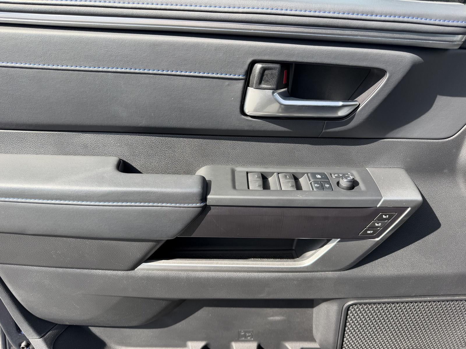 2022 Toyota Tundra 4WD Platinum