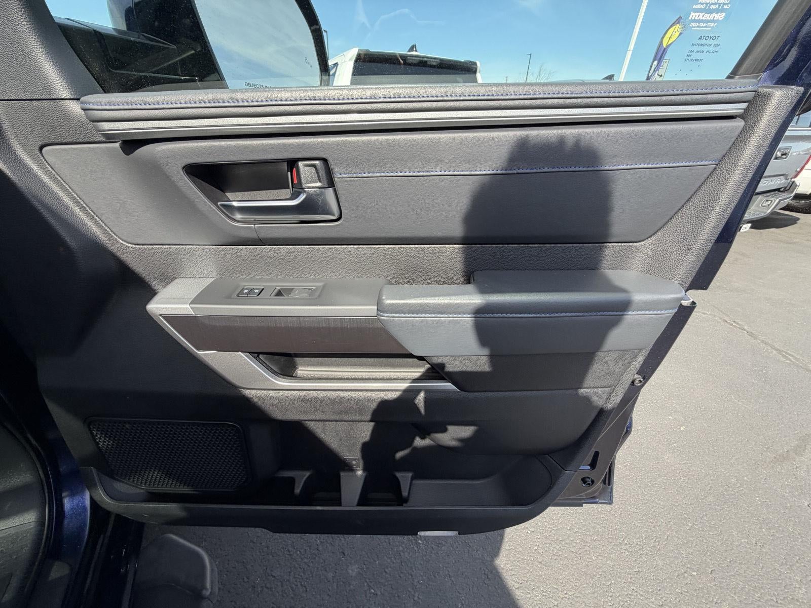 2022 Toyota Tundra 4WD Platinum