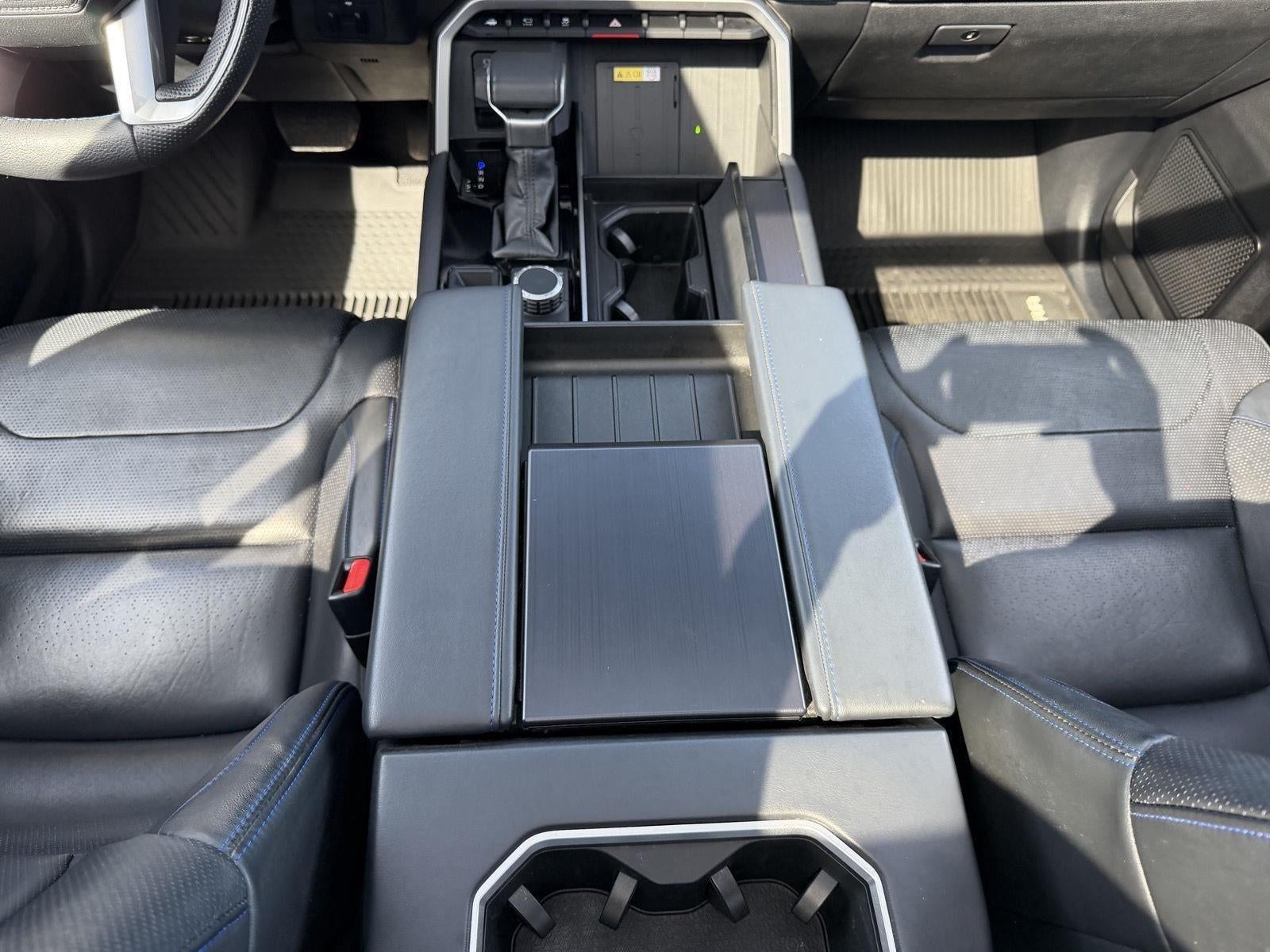 2022 Toyota Tundra 4WD Platinum