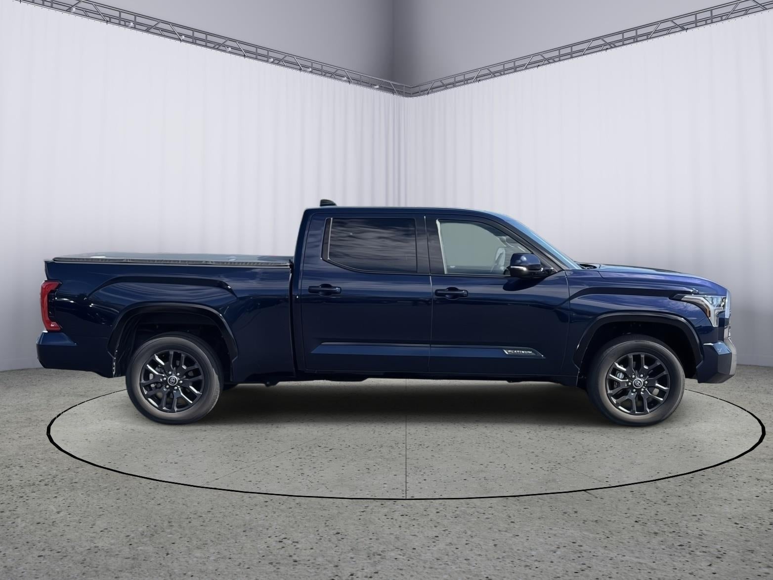 2022 Toyota Tundra 4WD Platinum