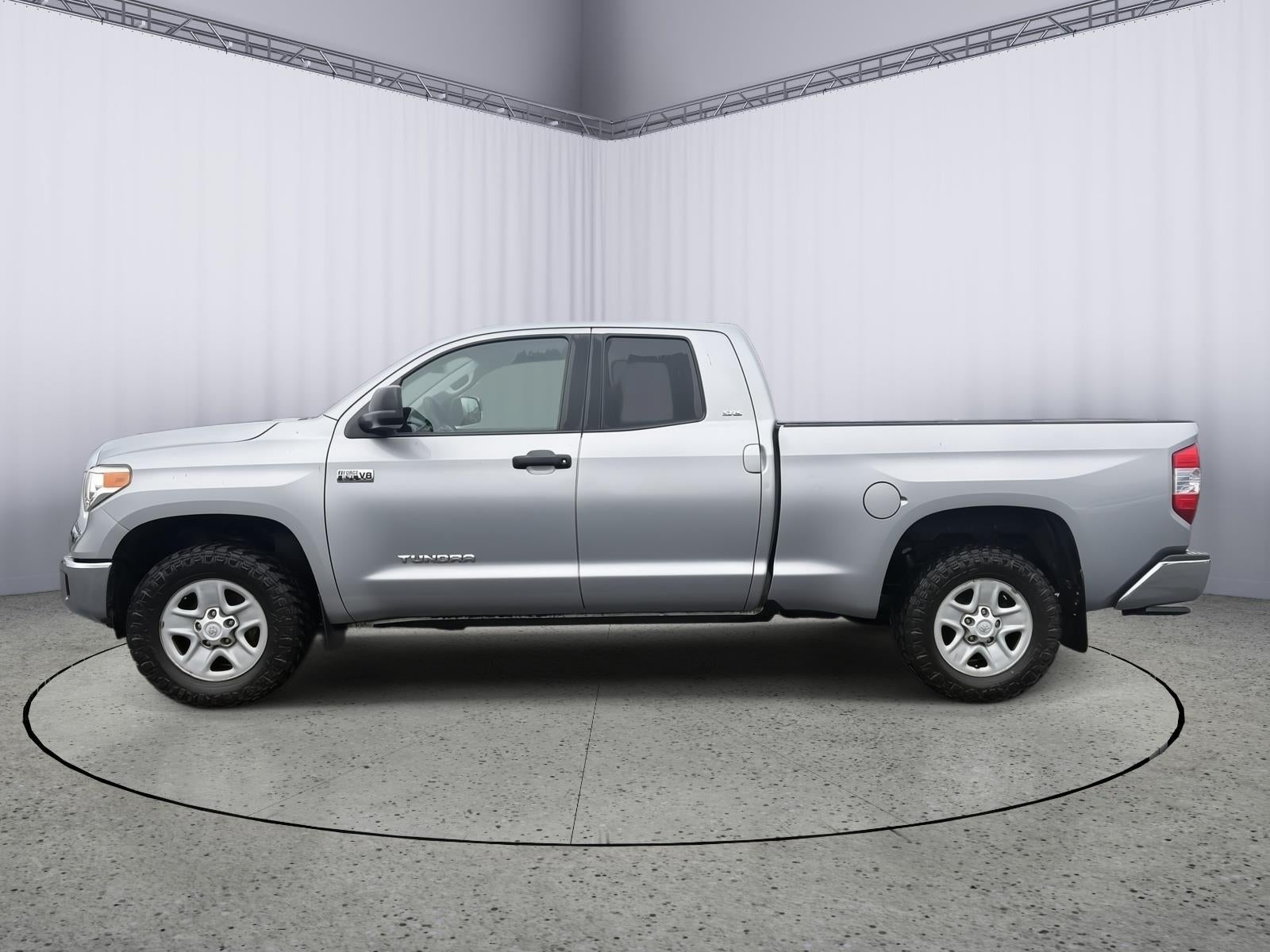 2016 Toyota Tundra 4WD Truck SR