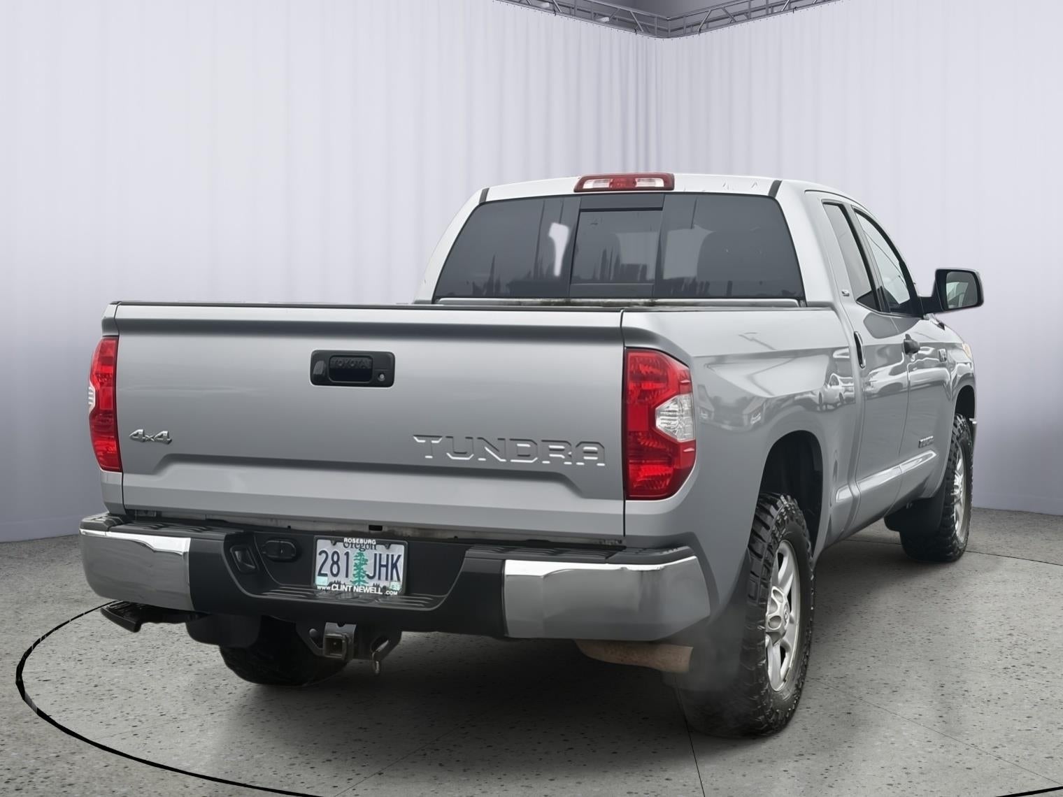 2016 Toyota Tundra 4WD Truck SR