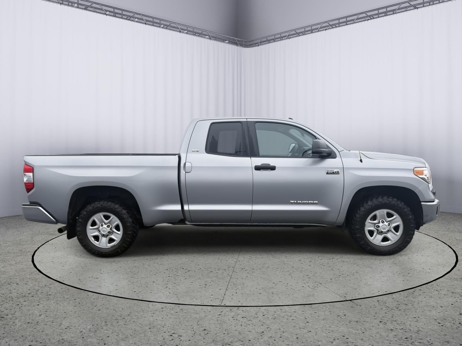 2016 Toyota Tundra 4WD Truck SR