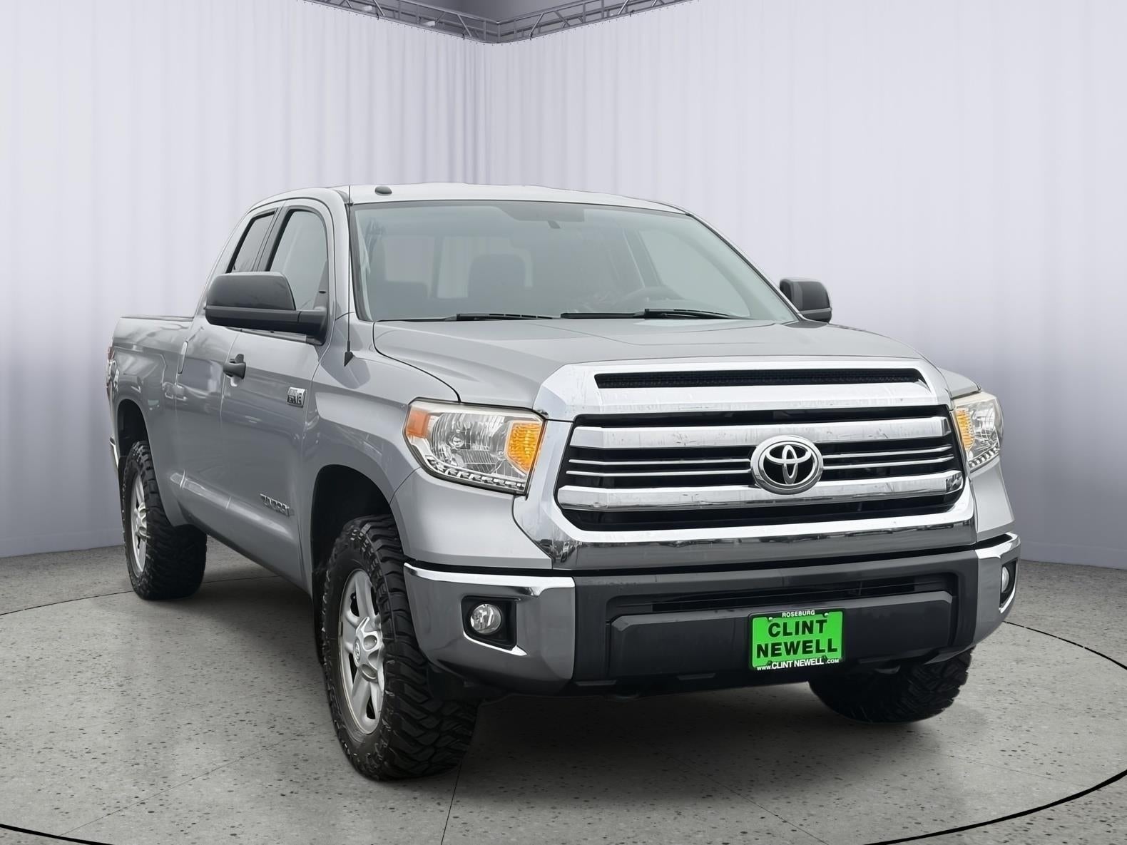 2016 Toyota Tundra 4WD Truck SR