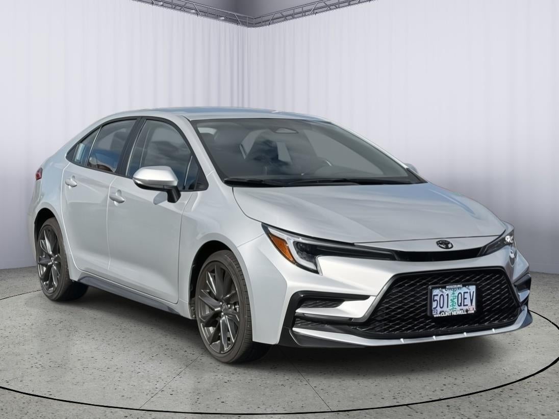 2025 Toyota Corolla SE
