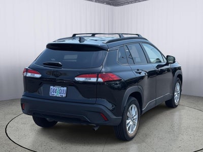2025 Toyota Corolla Cross LE