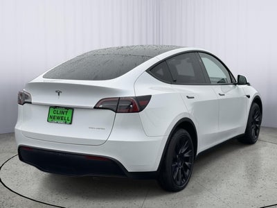 2024 Tesla Model Y Long Range
