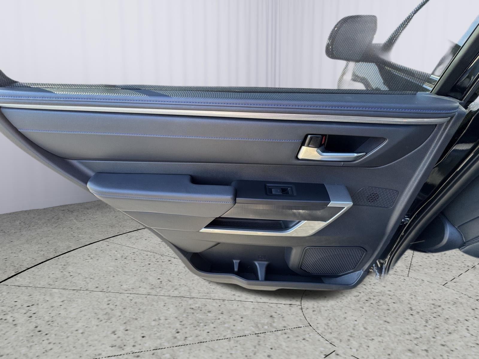 2024 Toyota Sequoia SR5