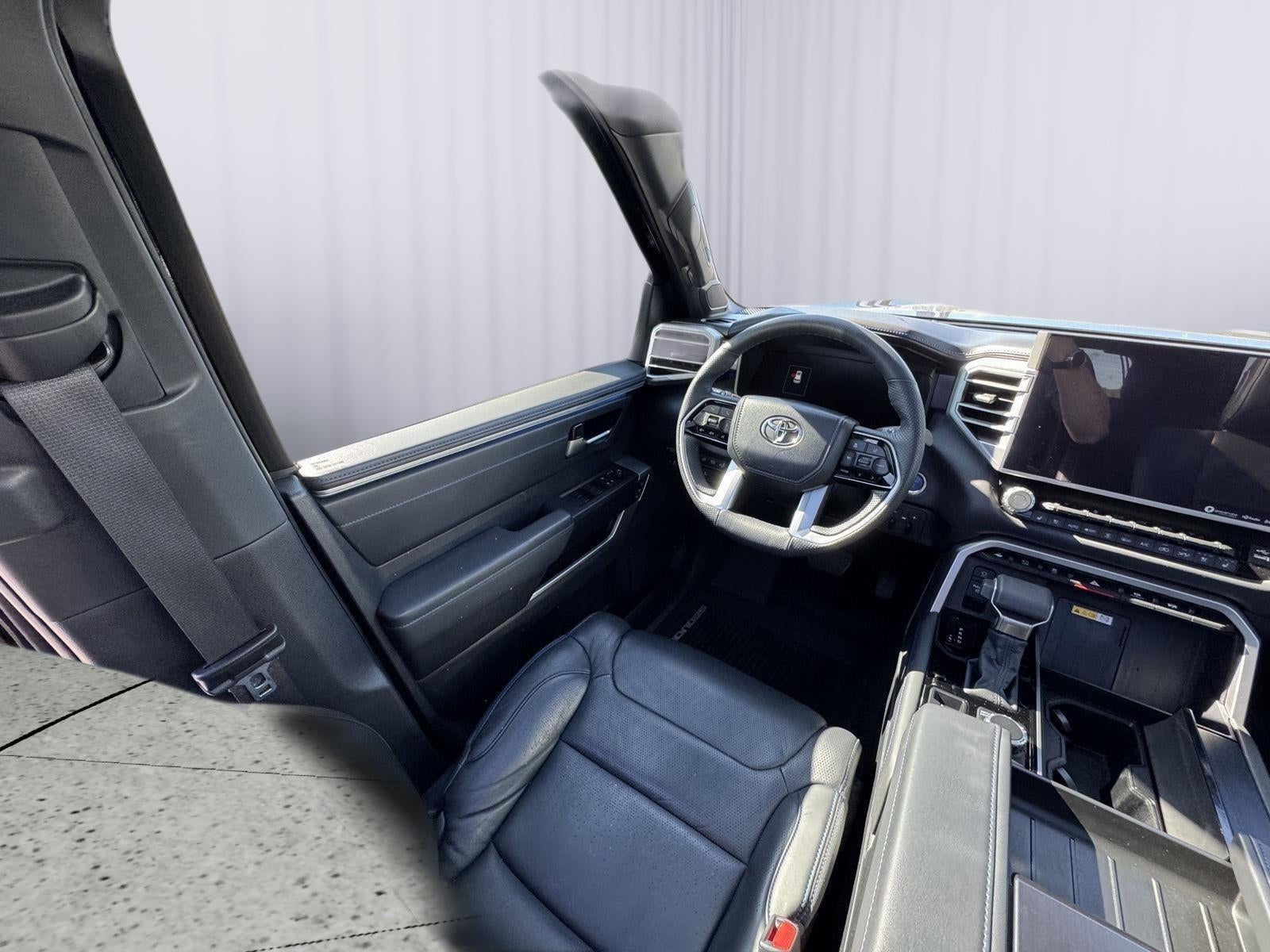 2024 Toyota Sequoia SR5