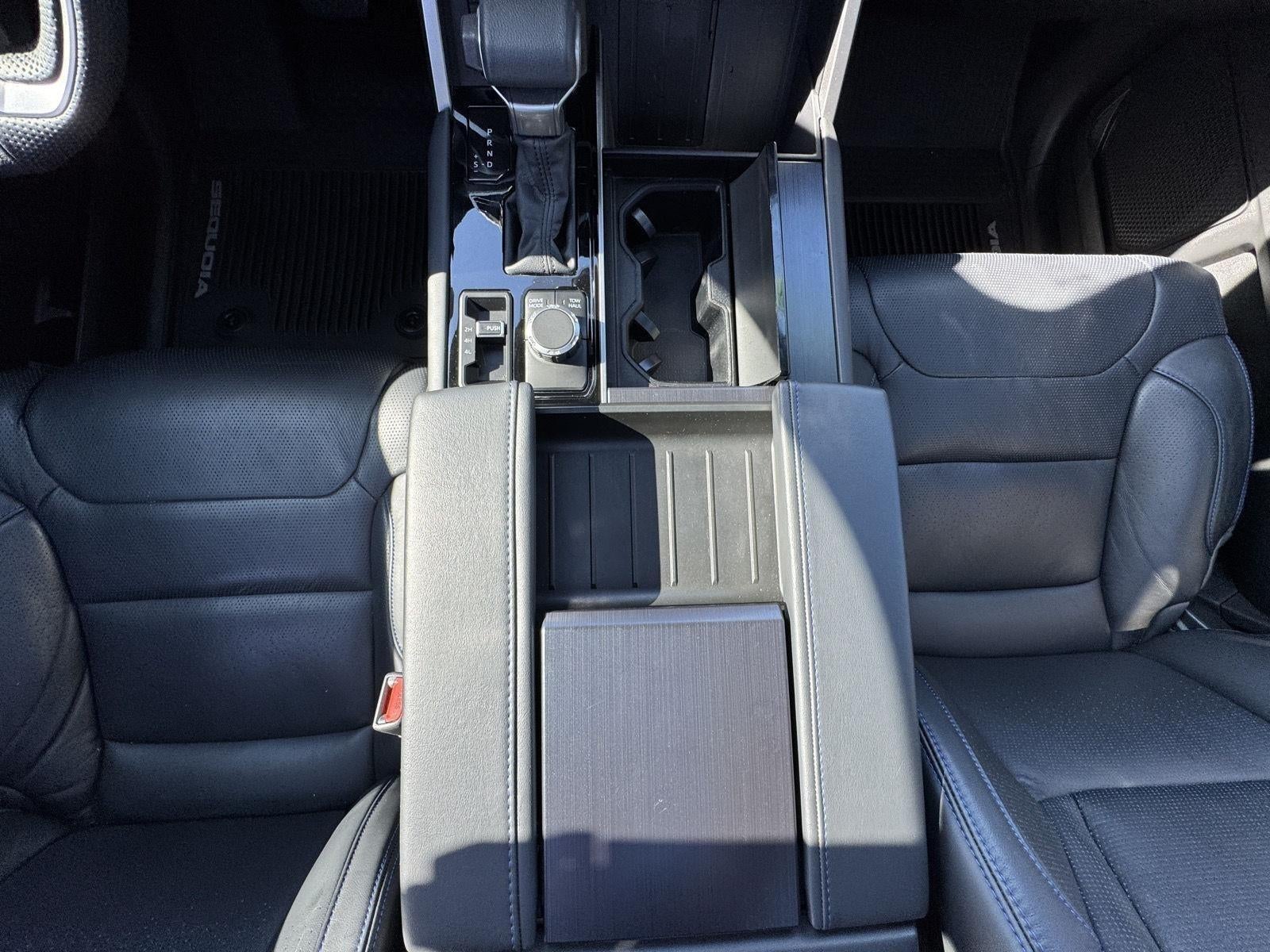 2024 Toyota Sequoia SR5