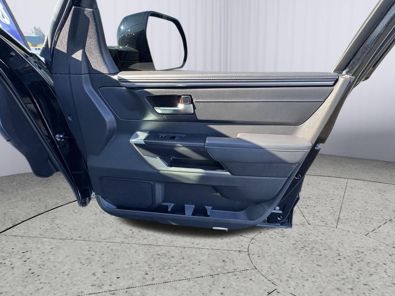 2024 Toyota Sequoia SR5