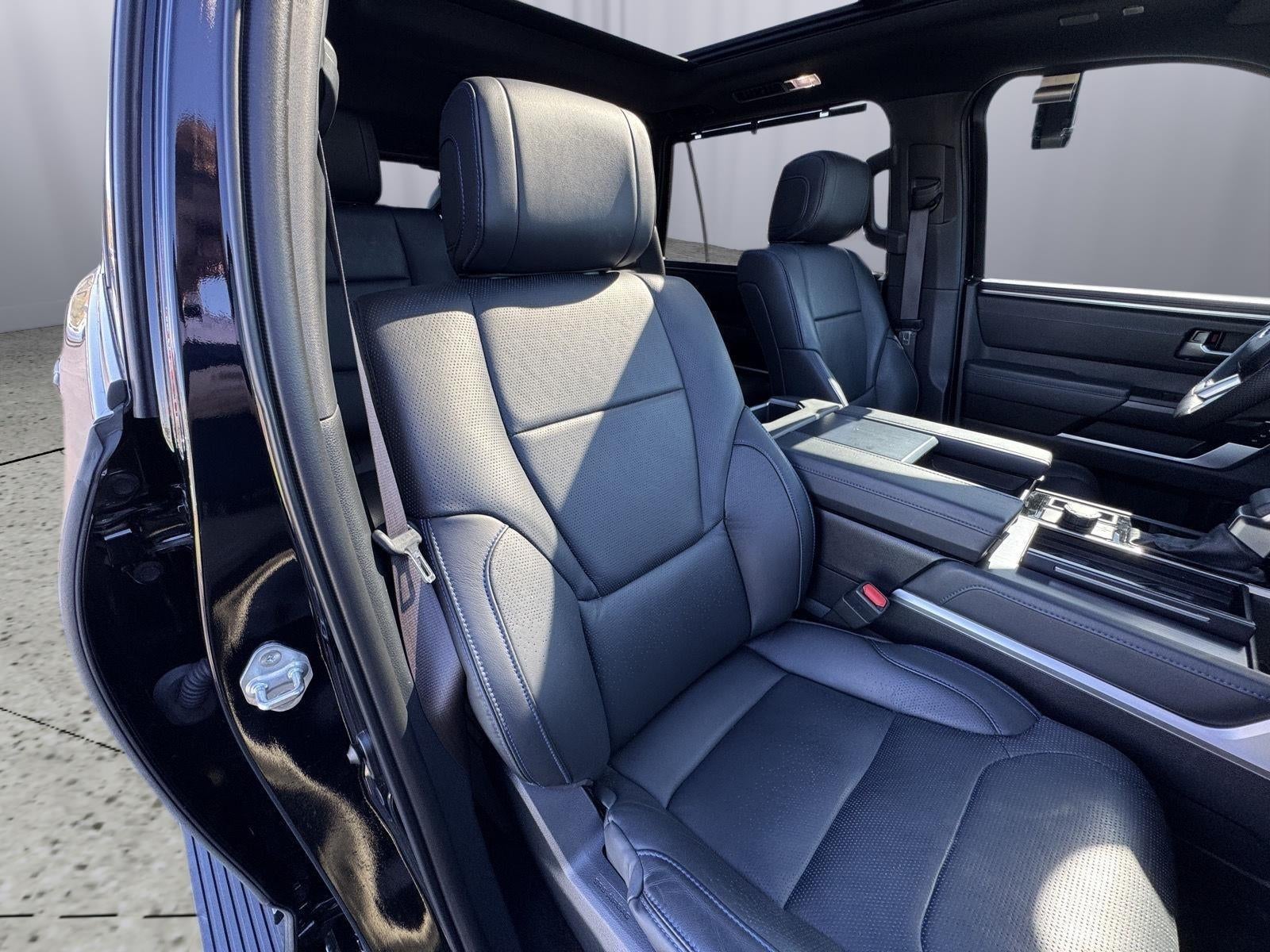 2024 Toyota Sequoia SR5