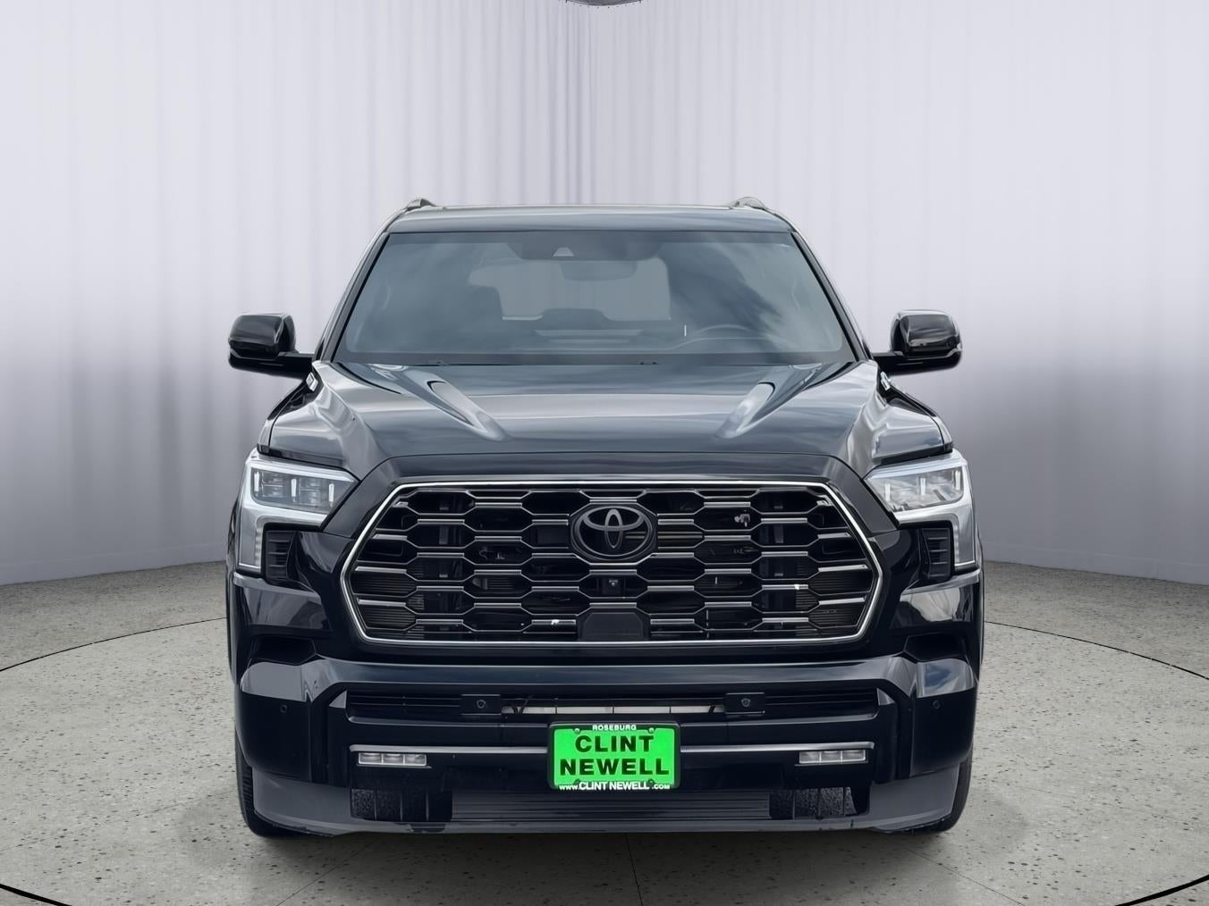 2024 Toyota Sequoia SR5