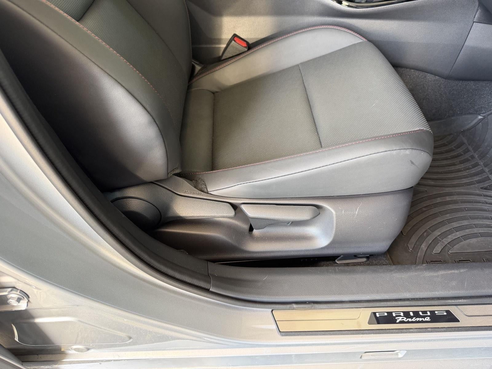 2024 Toyota Prius Prime SE