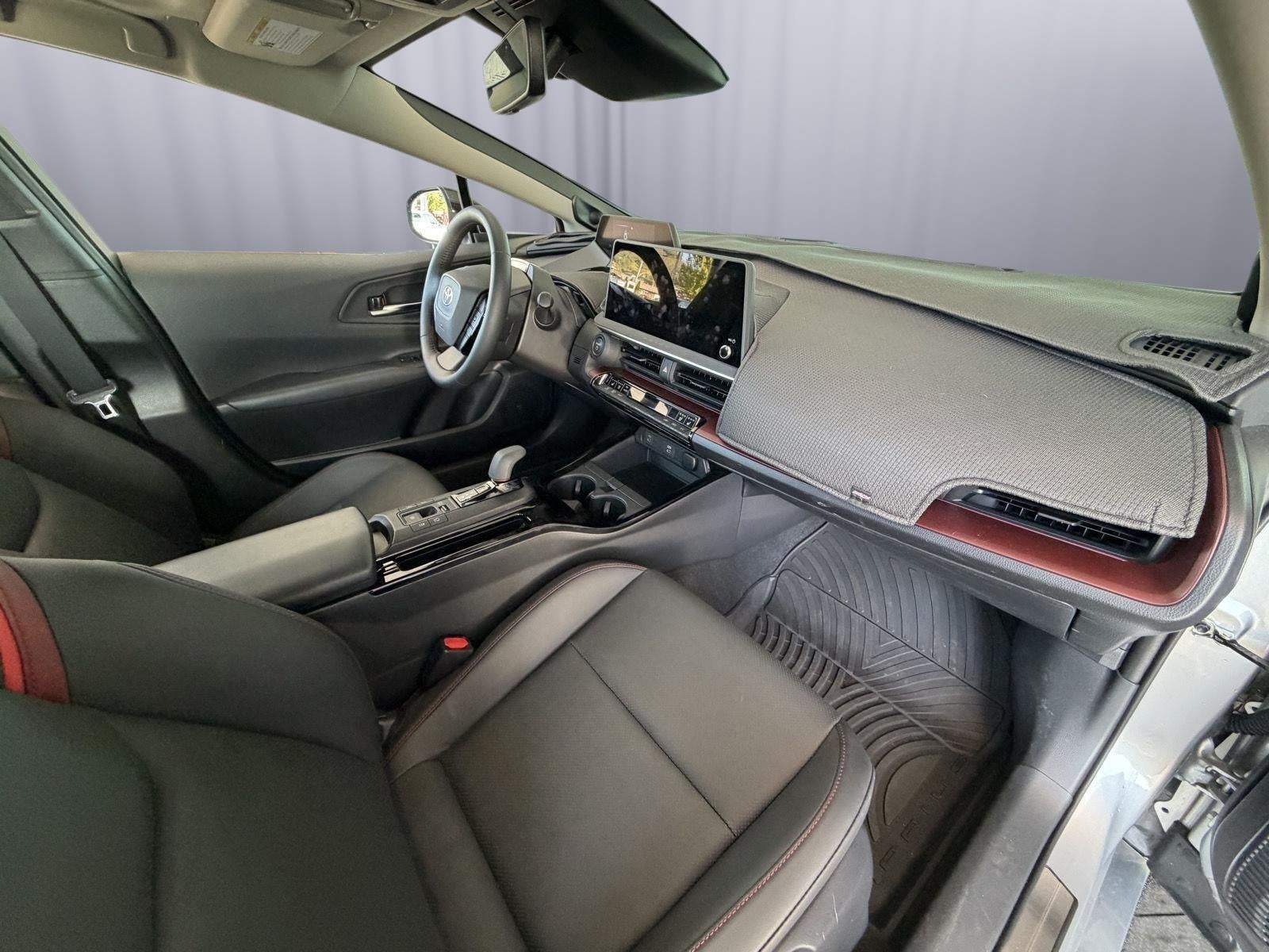 2024 Toyota Prius Prime SE