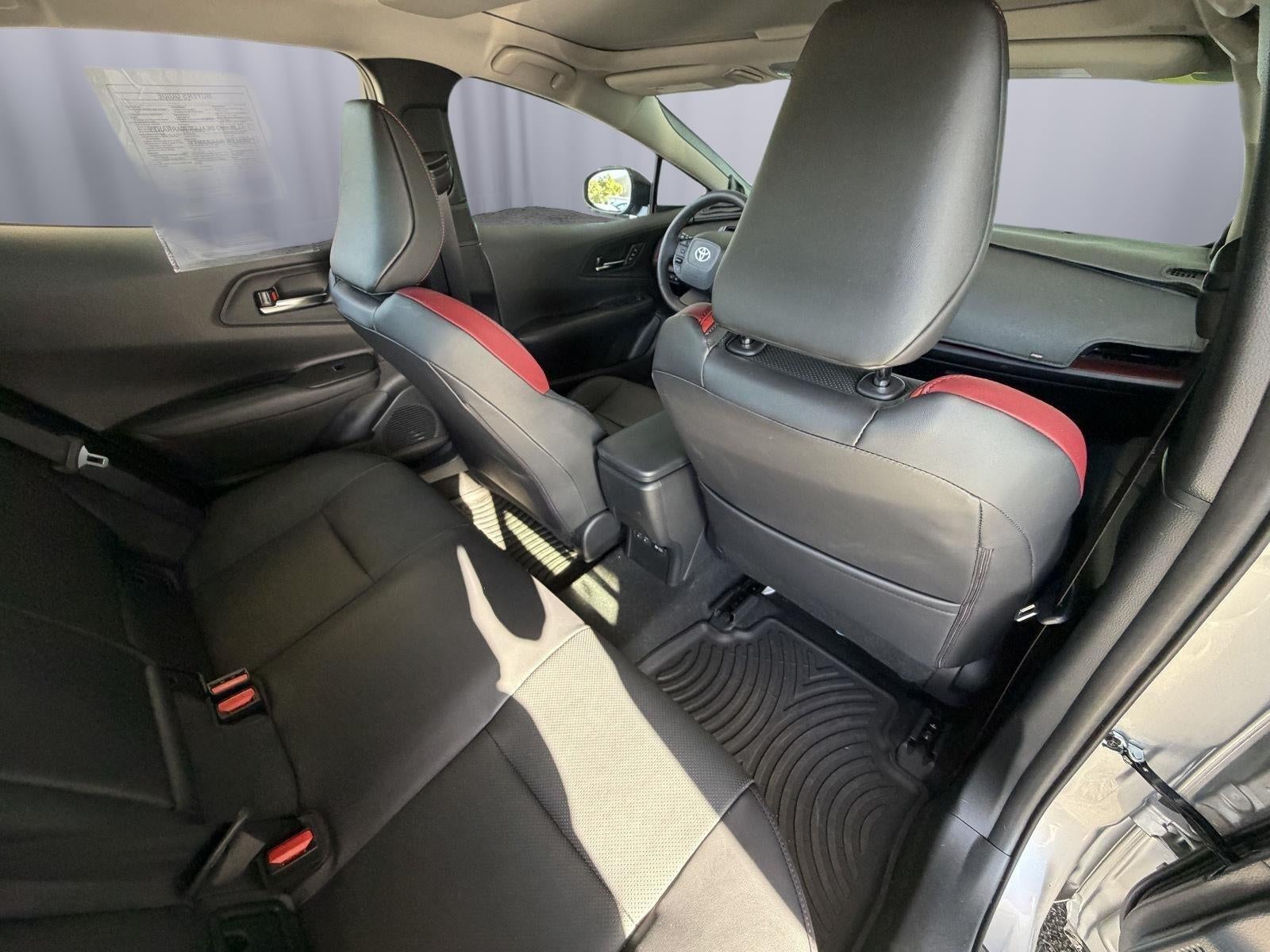 2024 Toyota Prius Prime SE