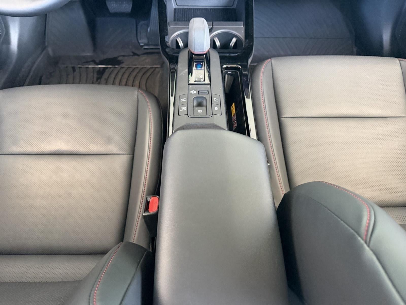 2024 Toyota Prius Prime SE