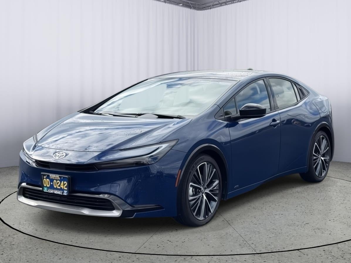 2023 Toyota Prius LE
