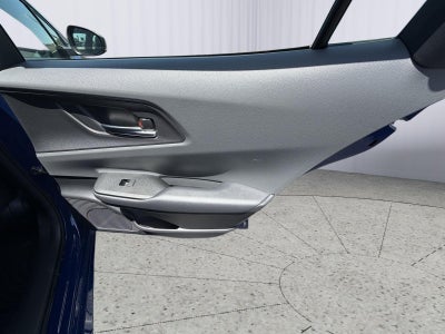 2023 Toyota Prius LE