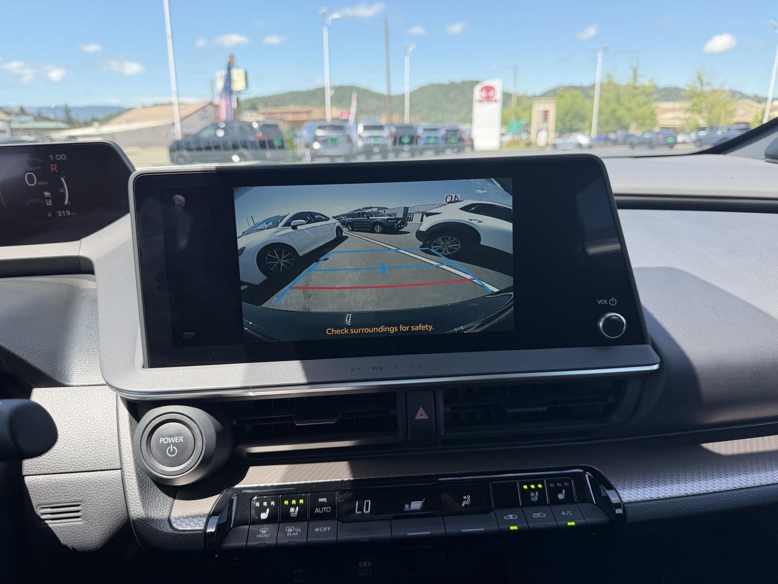 2023 Toyota Prius LE
