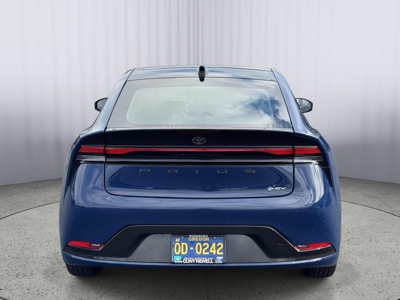 2023 Toyota Prius LE