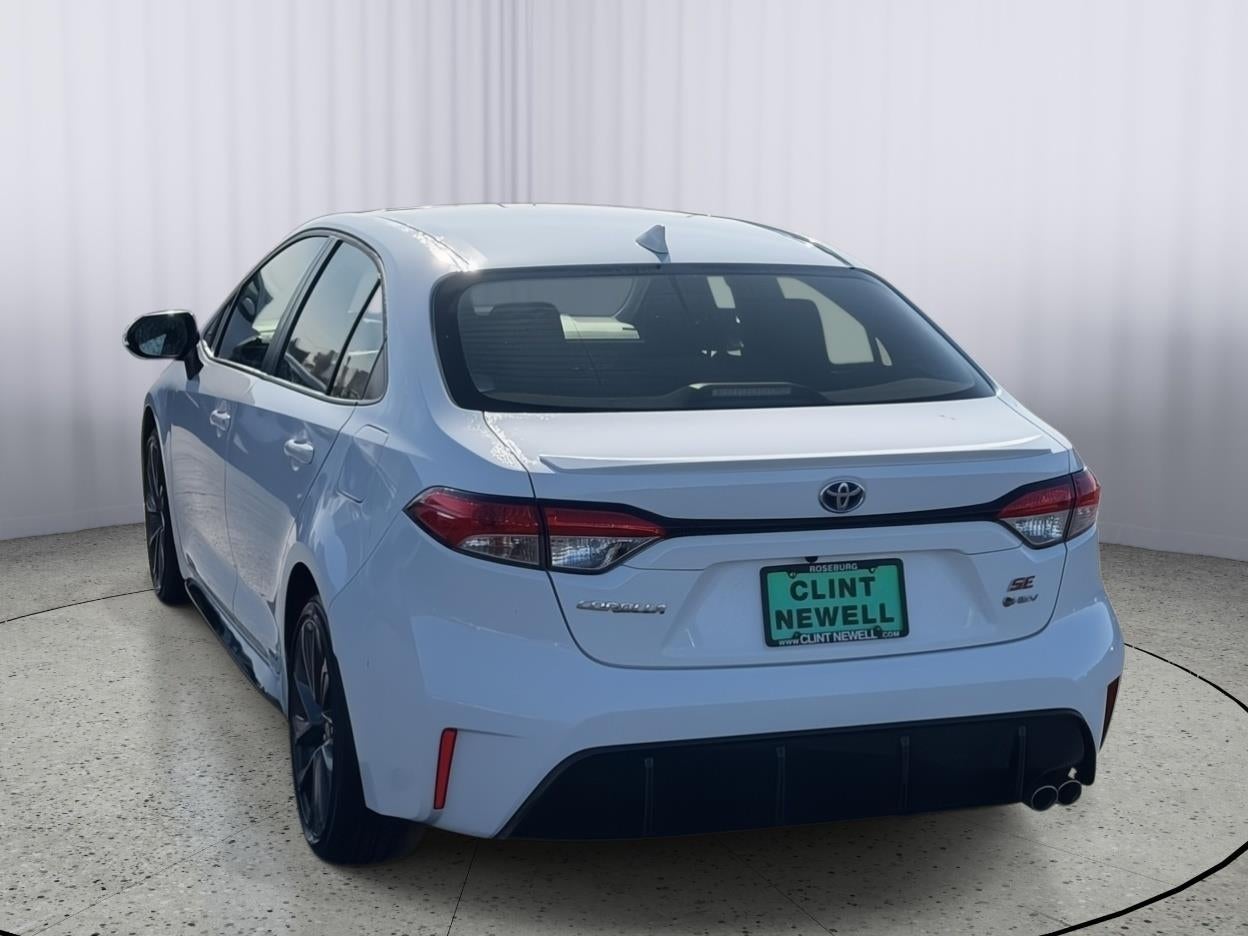 2025 Toyota Corolla Hybrid LE