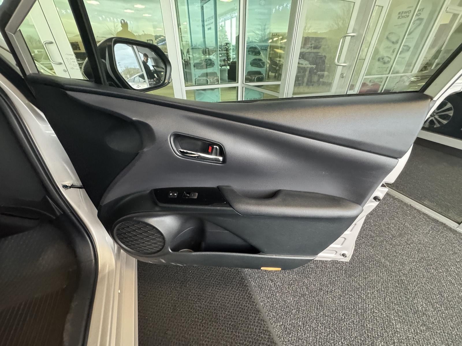 2021 Toyota Prius Prime LE