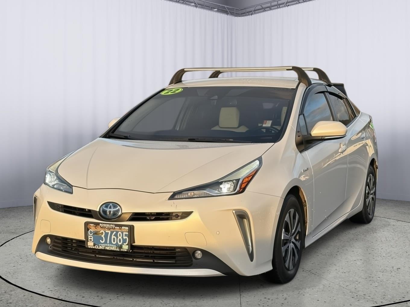 2022 Toyota Prius LE