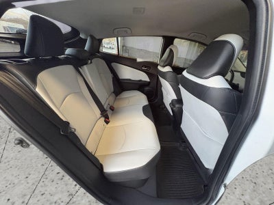 2022 Toyota Prius LE