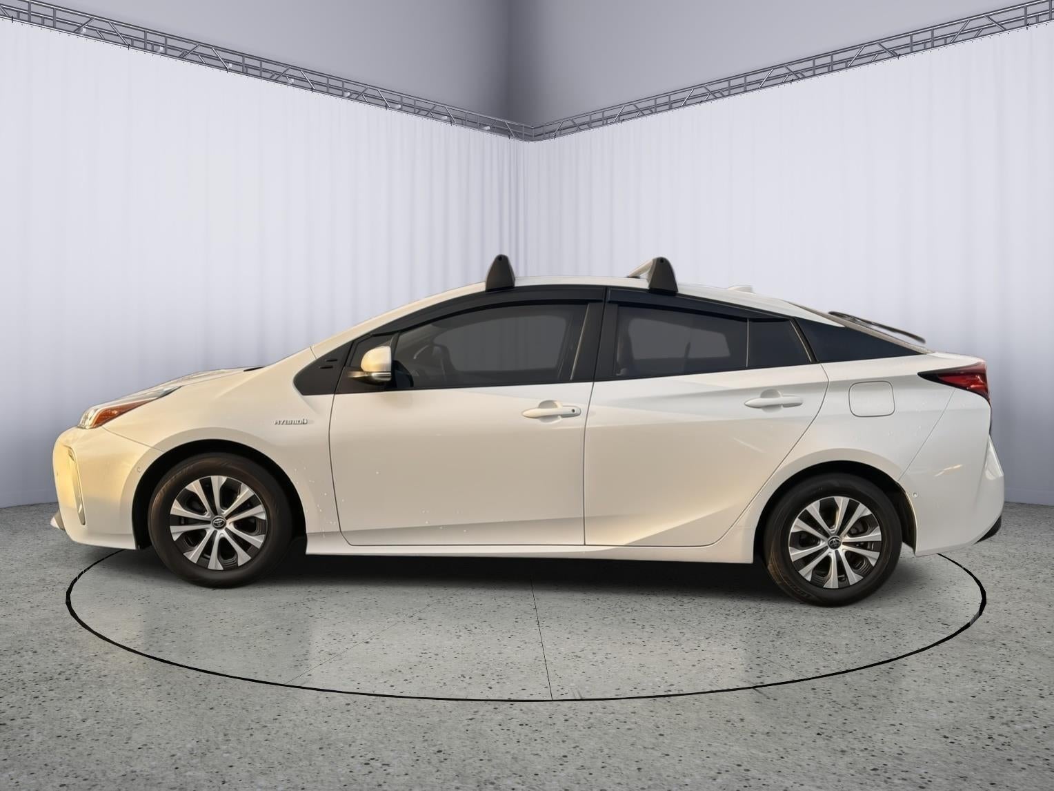 2022 Toyota Prius LE