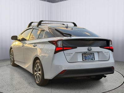 2022 Toyota Prius LE