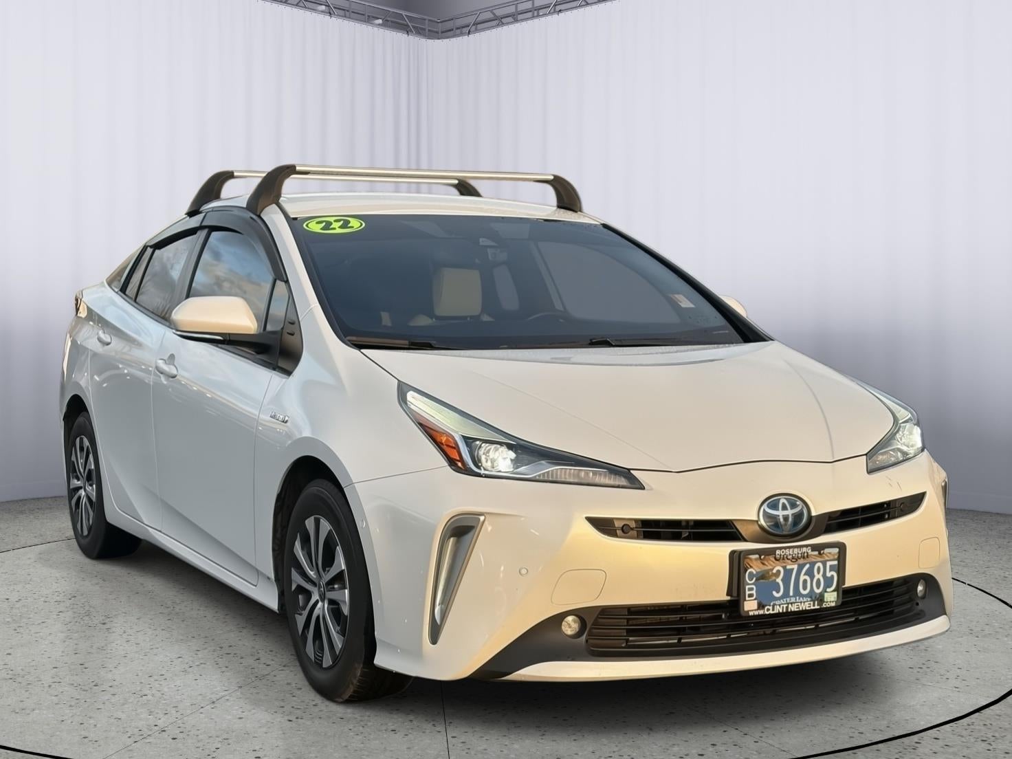 2022 Toyota Prius LE