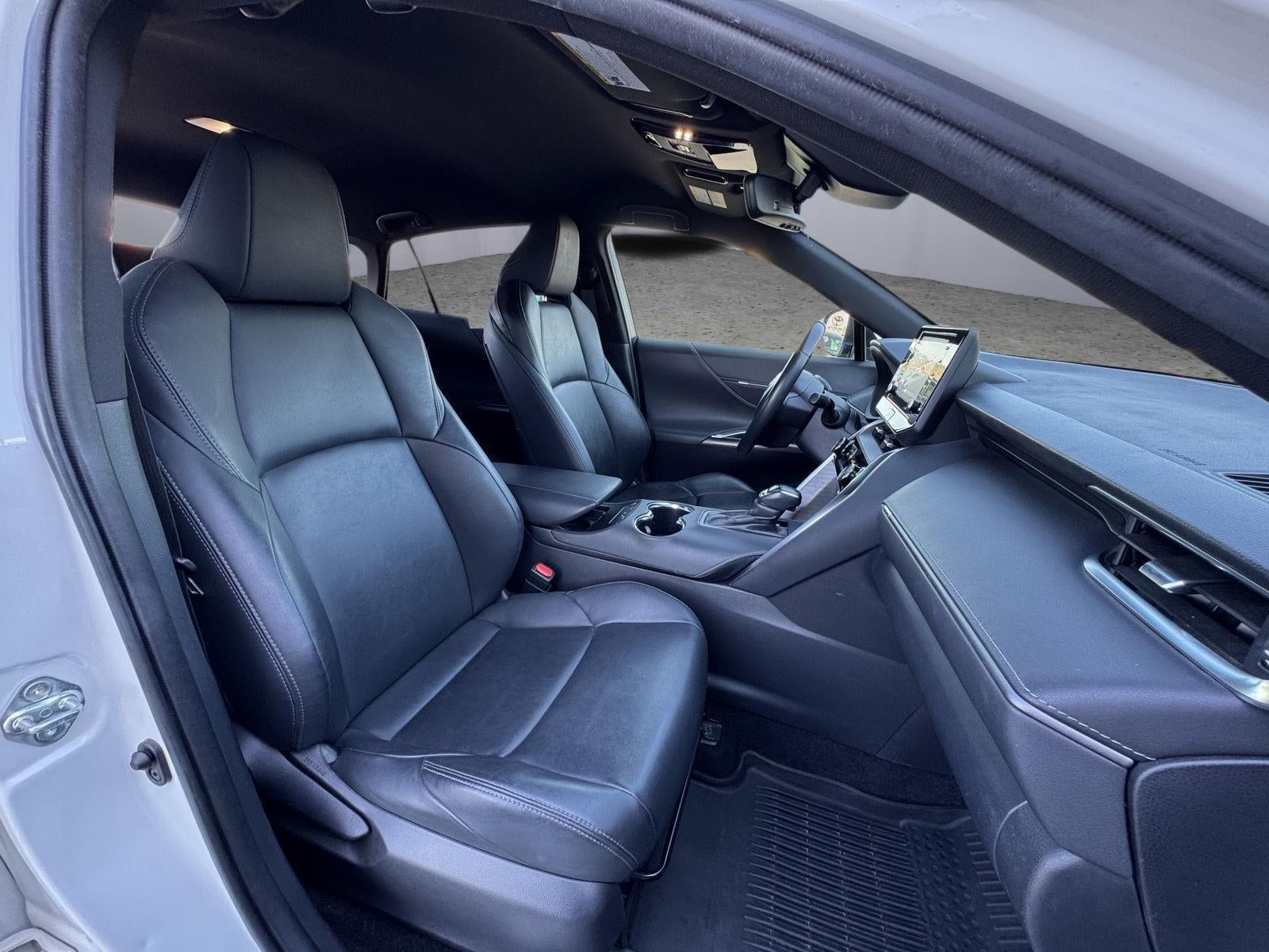 2022 Toyota Venza LE
