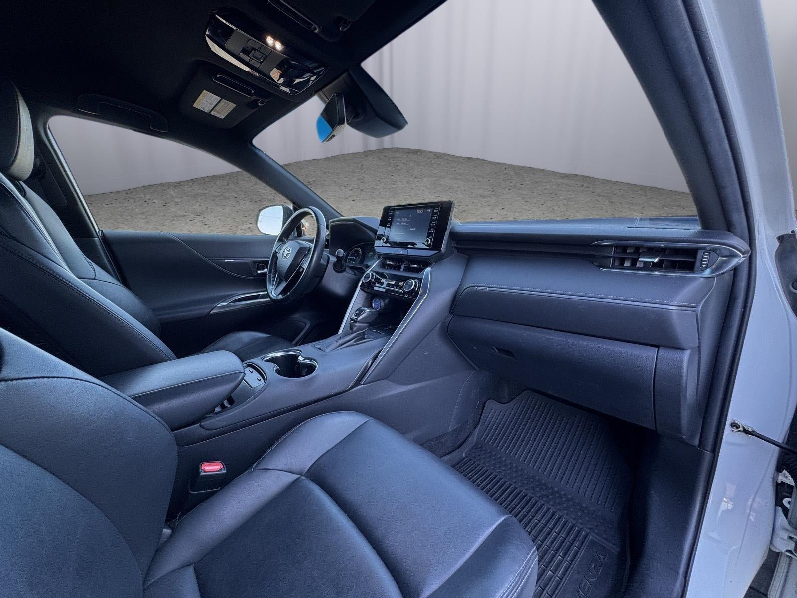 2022 Toyota Venza LE