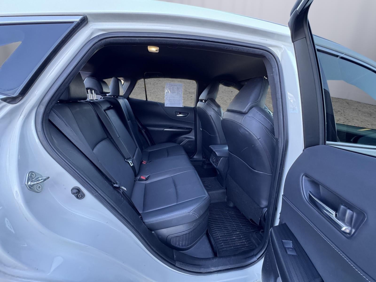 2022 Toyota Venza LE