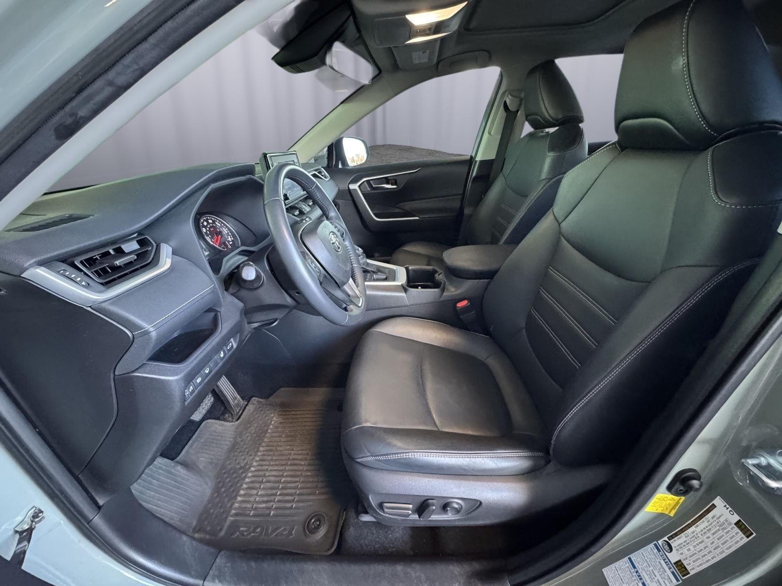 2022 Toyota RAV4 XLE Premium