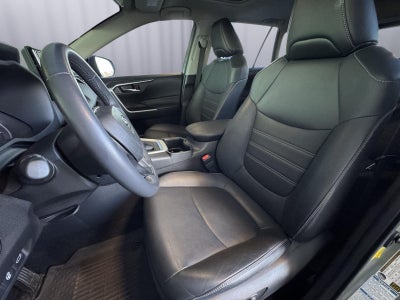 2022 Toyota RAV4 XLE Premium