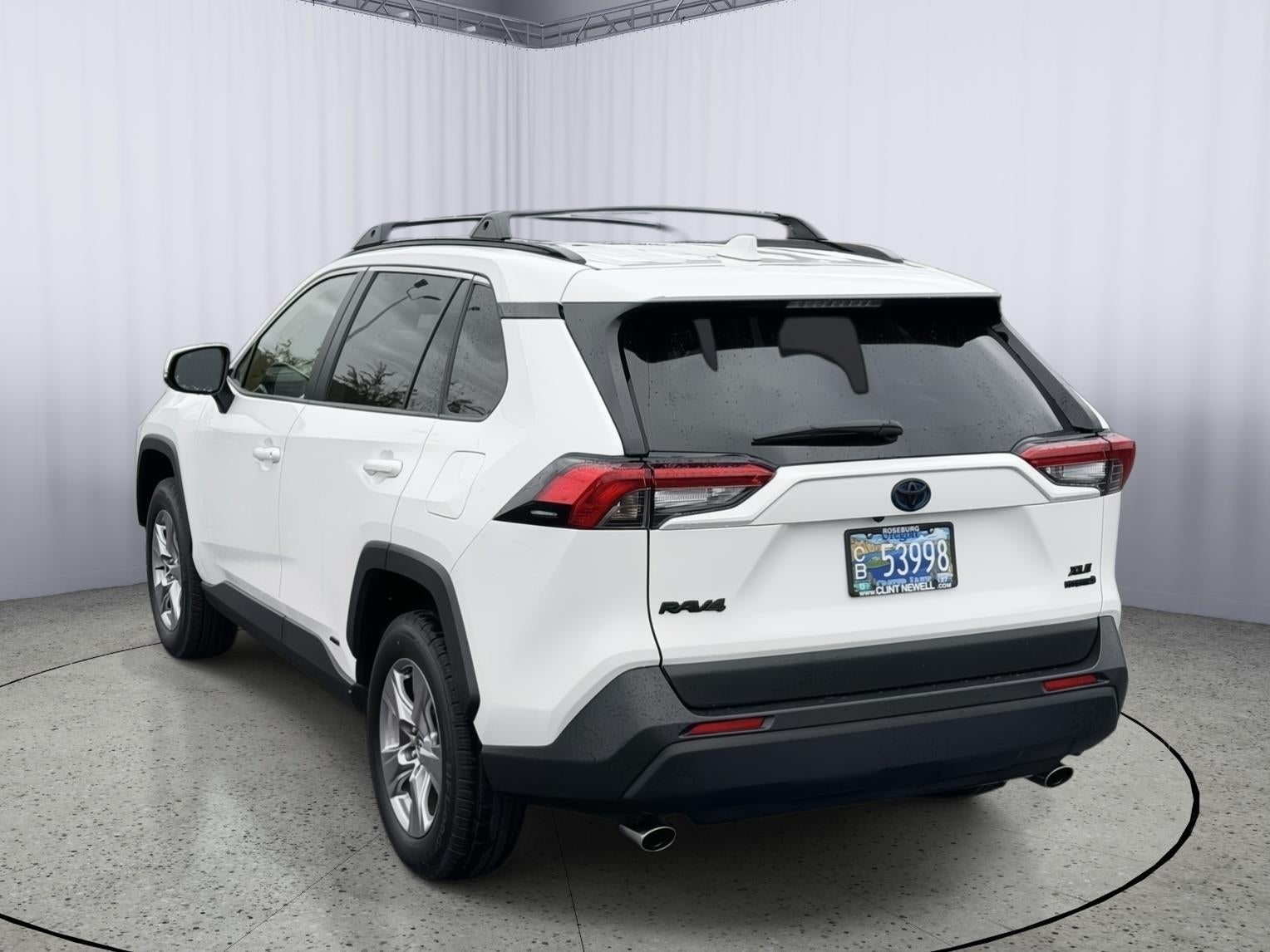 2023 Toyota RAV4 Hybrid XLE