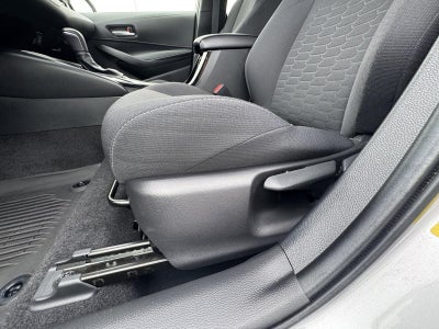 2025 Toyota Corolla Hatchback SE