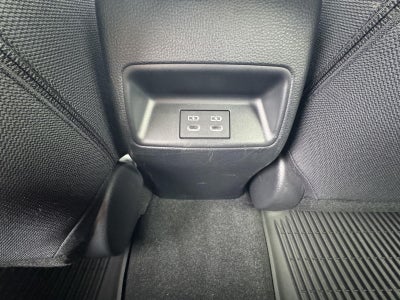 2025 Toyota Corolla Hatchback SE