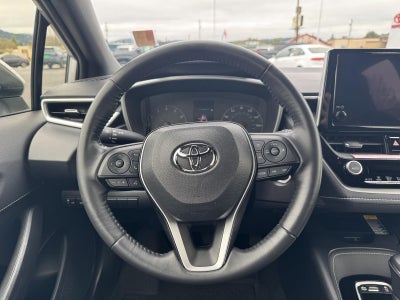2025 Toyota Corolla Hatchback SE
