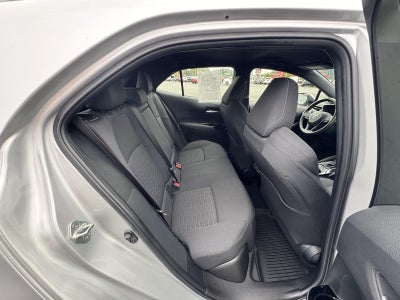 2025 Toyota Corolla Hatchback SE