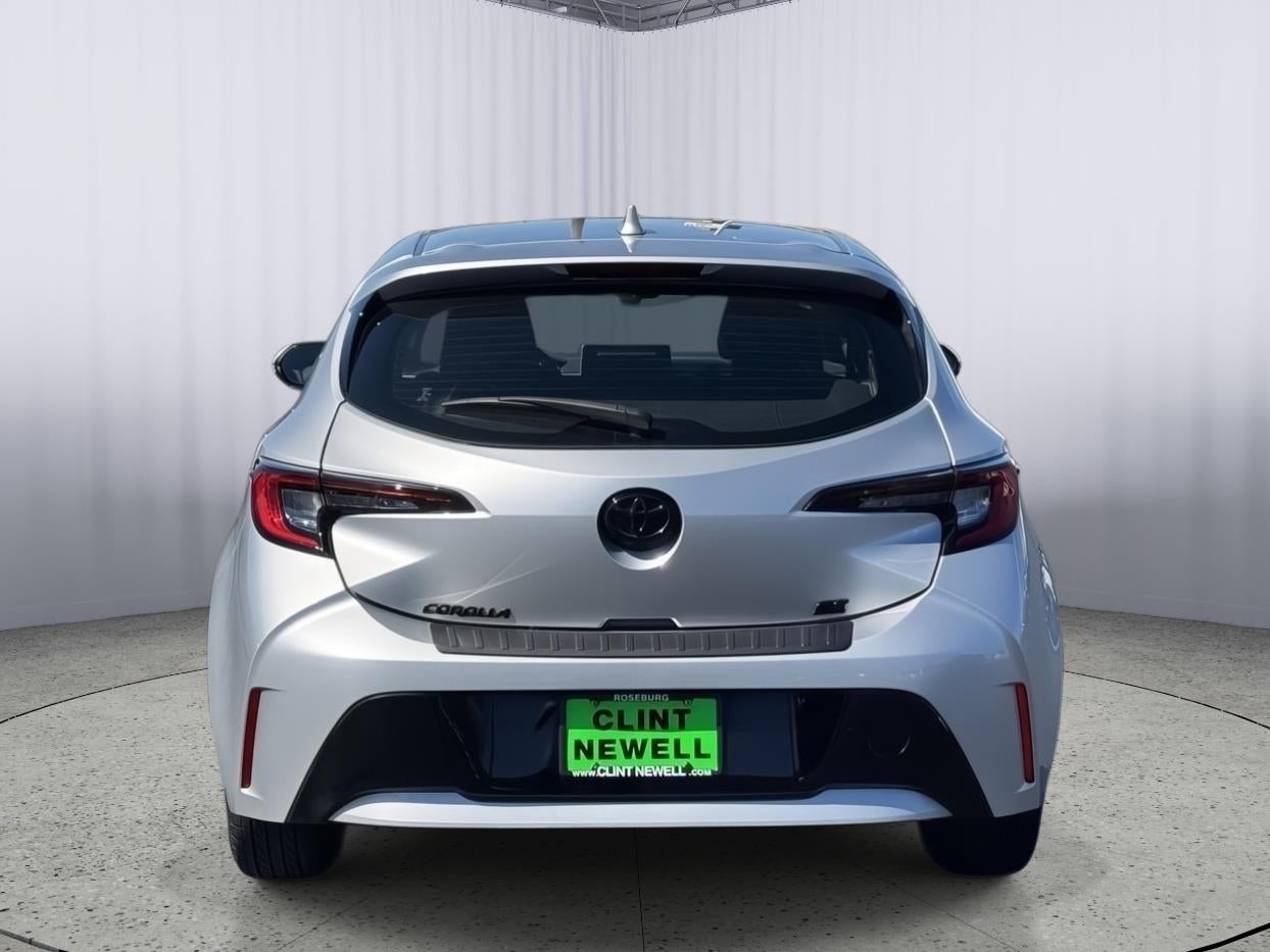 2025 Toyota Corolla Hatchback SE