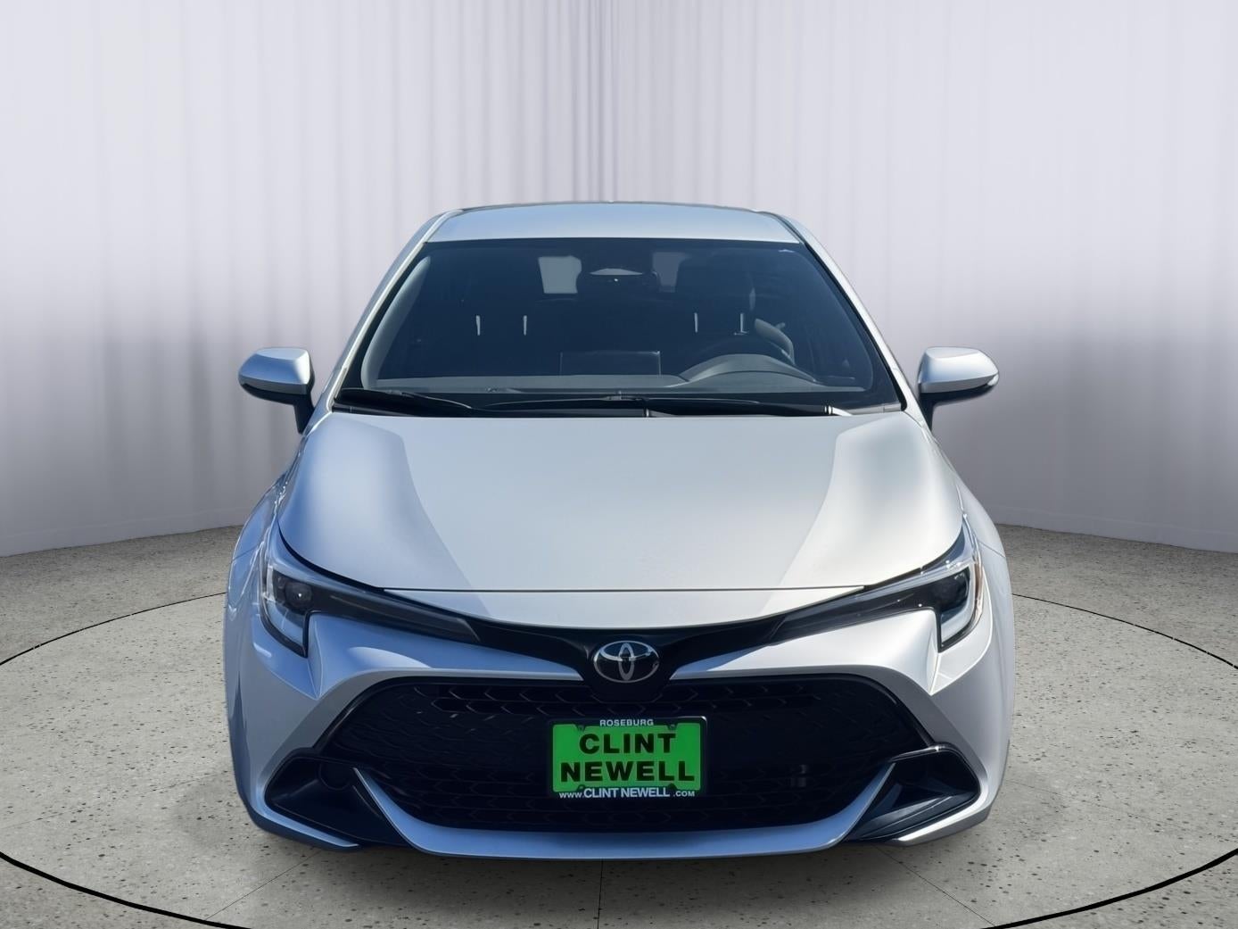2025 Toyota Corolla Hatchback SE