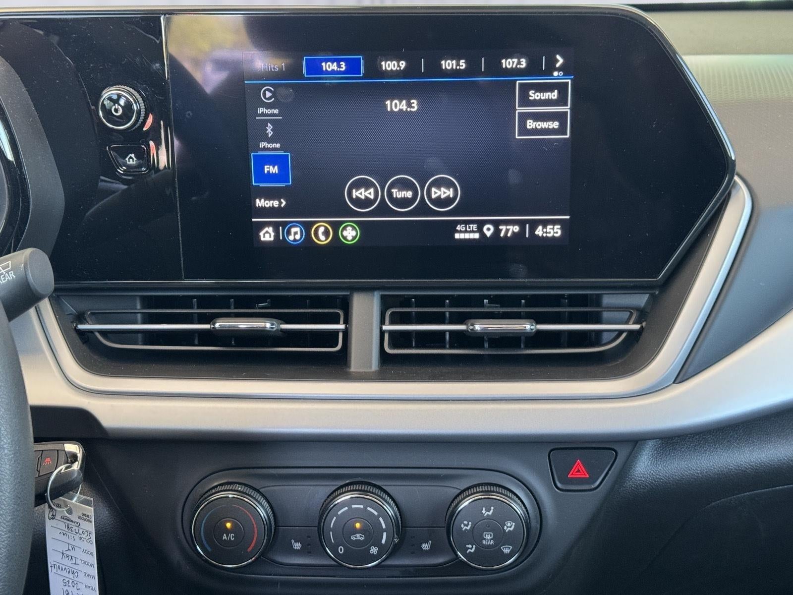 2025 Chevrolet Trax LS
