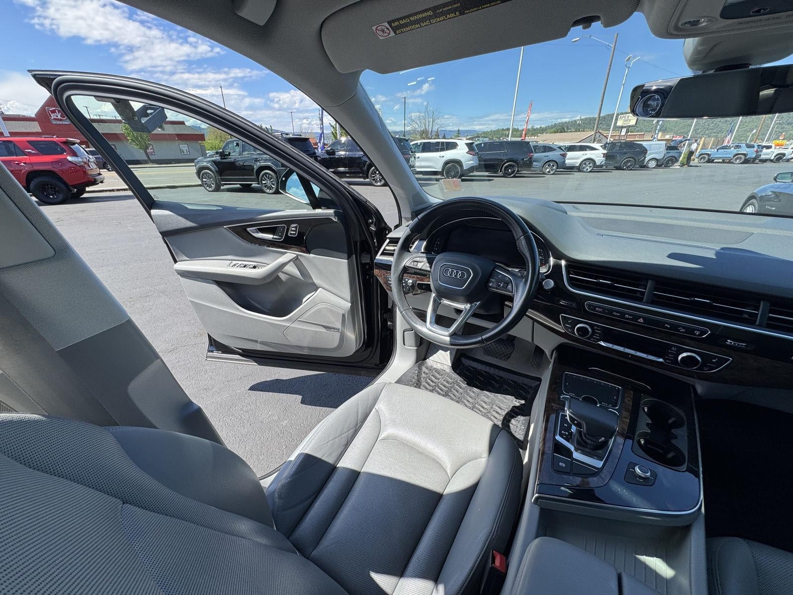 2017 Audi Q7 Prestige