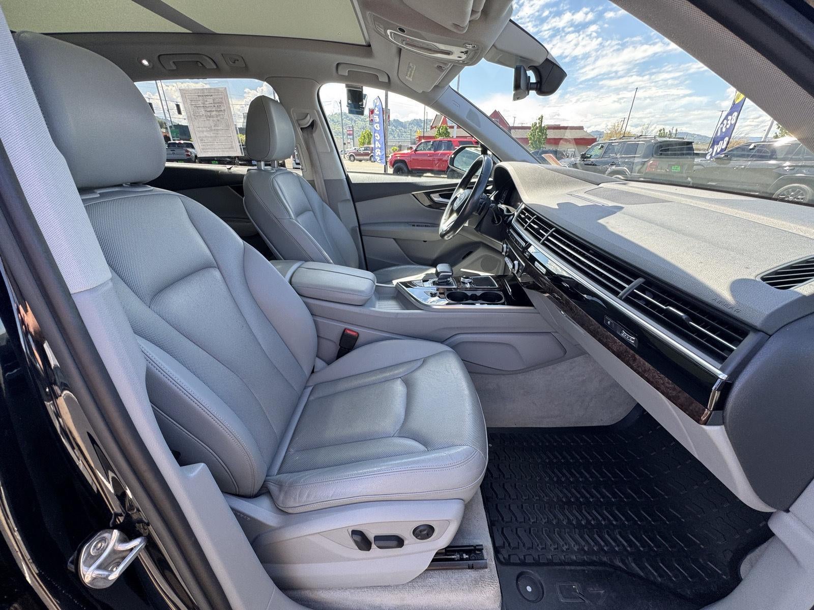 2017 Audi Q7 Prestige